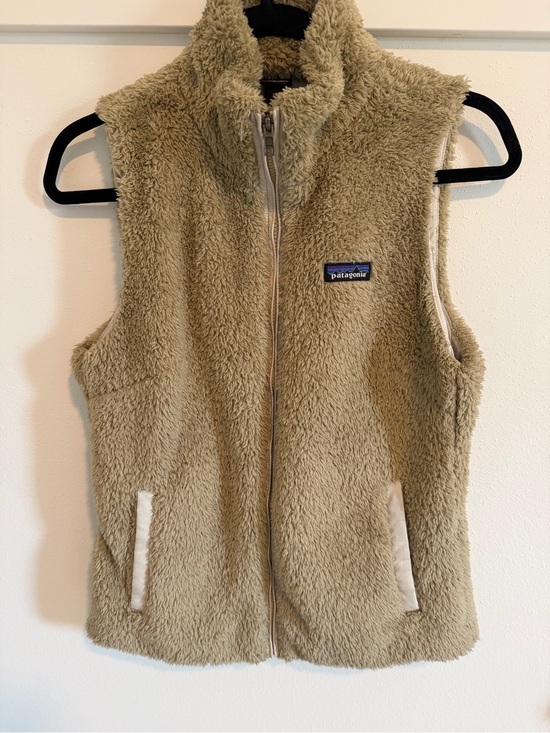 Patagonia Jackets & Blazers - Patagonia Kids Tan Cozy Sherpa Fleece Vest